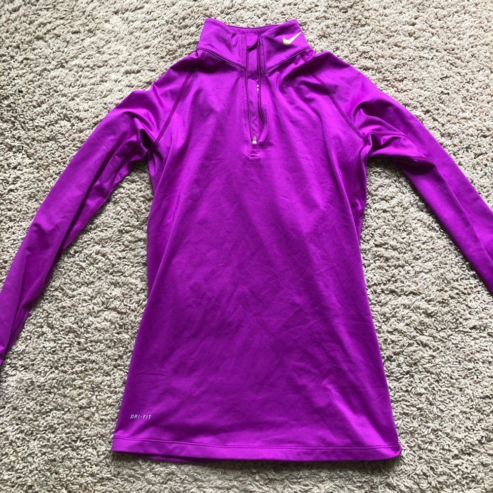 Xs Nike quarter zip